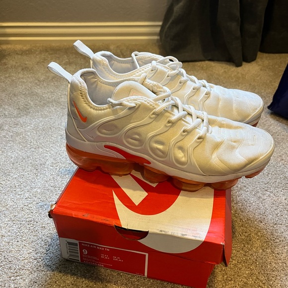 AIRVAPORMAX PLUS “creamsicle” - Picture 1 of 4